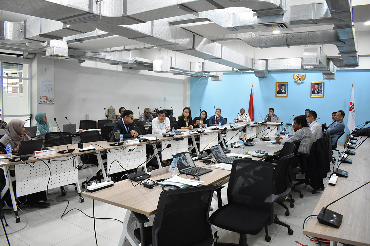 ���[�N�V���b�v�̗l�q