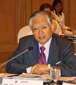 近藤駿介
原子力委員会委員長